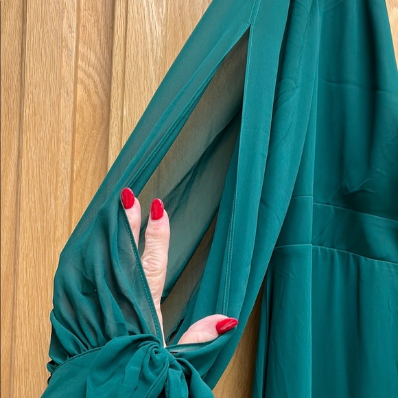 Ever Pretty Green Sleeveless Halter Gown Wedding Guest - Picture 6 of 16